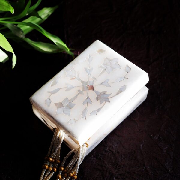 White Marble Inlay Jewelry Box – Classic Floral Stone Design (4x3 Inch)