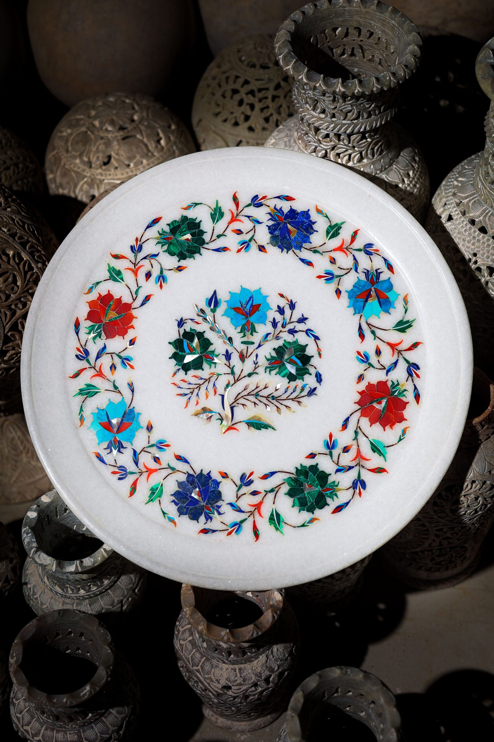 Premium Marble Inlay Plate – Mughal Style Floral Design Handmade in India