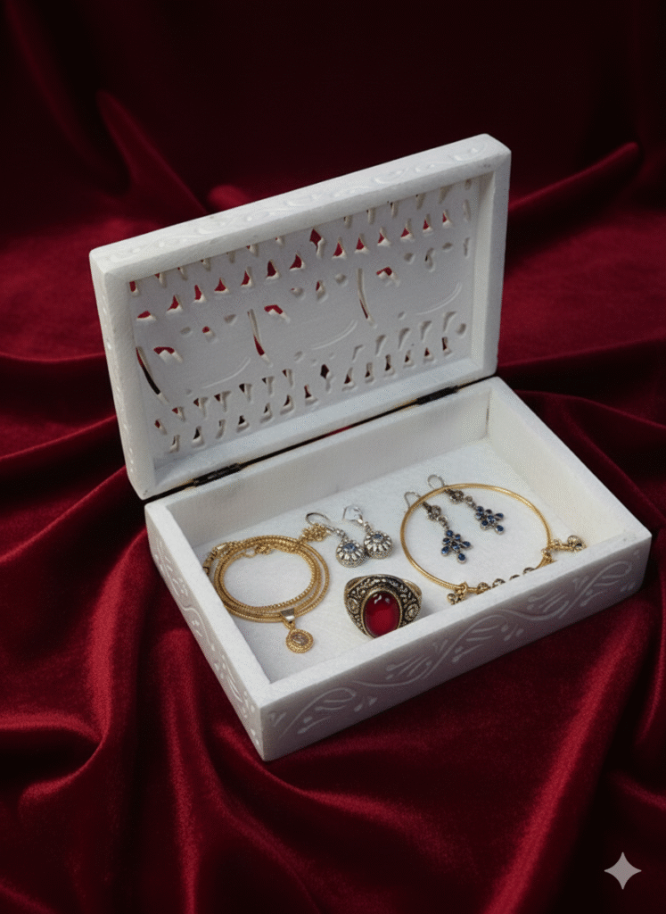 Handcrafted White Marble Carving Jewelry Box Beautiful Design 6x4 Inch - image 3