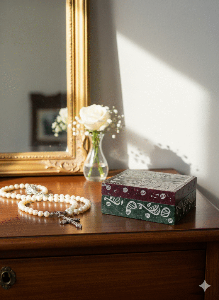 Handcrafted Natural Marble Soapstone Jewelry Storage  Box 3x4 Inch - image 3