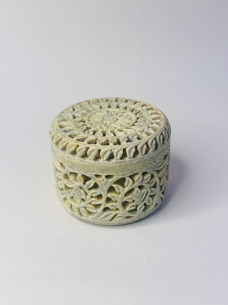 Round Shape Beautiful Design  Marble Carving Jewelry Box Handmade Piece 4x4x3 Inch - image 6