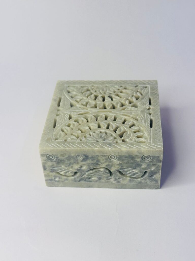 Handmade Marble Carving Jewelry Box Natural Texture And Natural Stone 4x4 inch - image 5