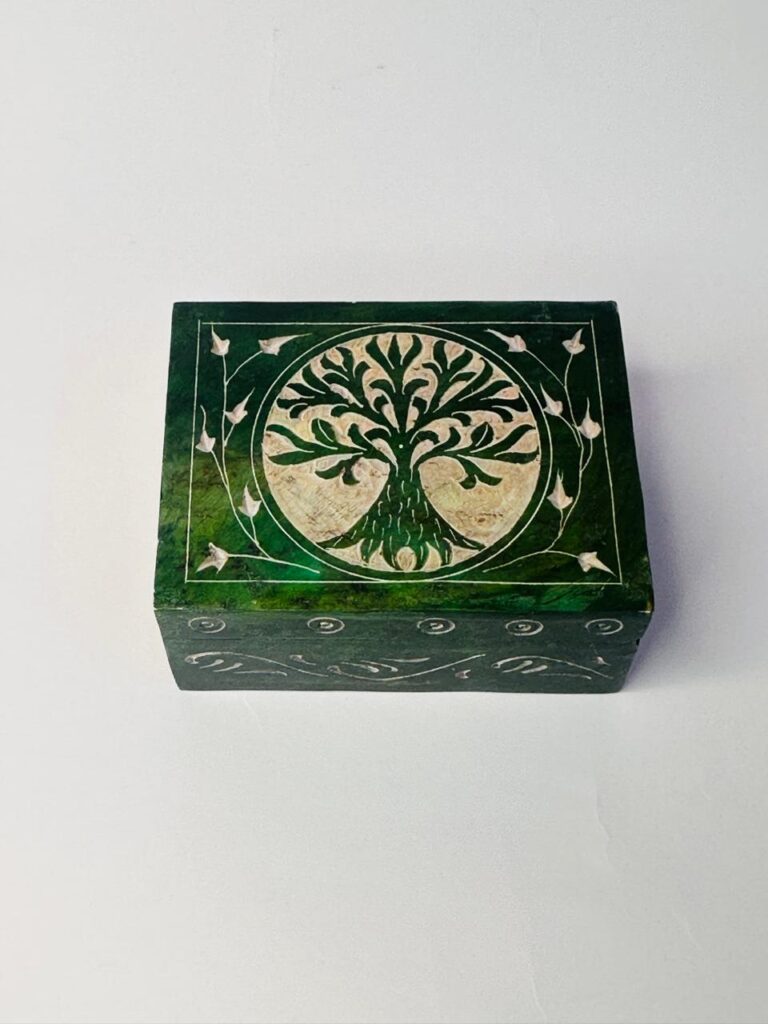 Green Color Marble Soapstone Jewelry Box Handcrafted Item For Home Decoration 3x4 Inch - image 6