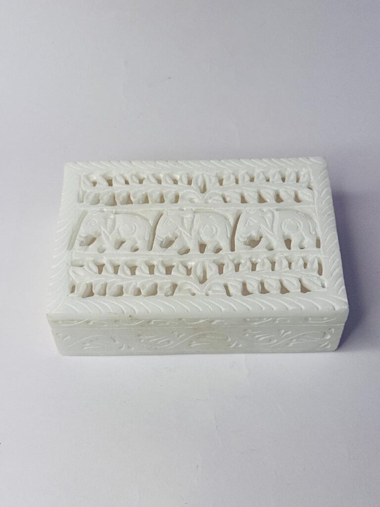 Handcrafted White Marble Carving Jewelry Box Beautiful Design 6x4 Inch - image 6