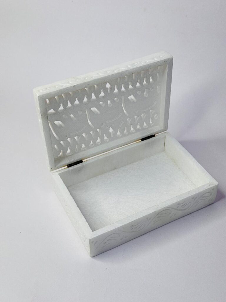 Handcrafted White Marble Carving Jewelry Box Beautiful Design 6x4 Inch - image 5