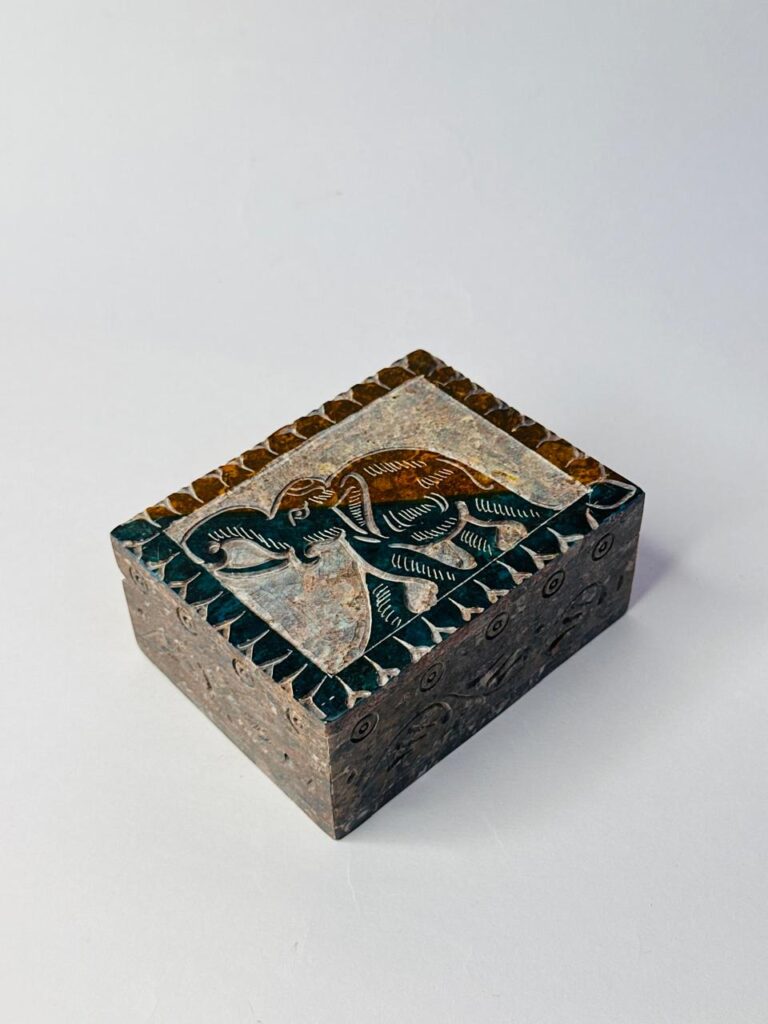 New Elephant Design Marble Soapstone Jewelry Box Handmade Box 3x4 Inch - image 7