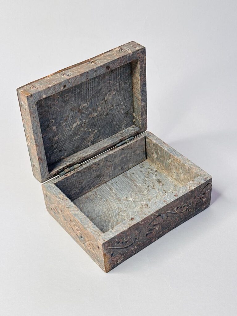Handcrafted Natural Marble Soapstone Jewelry Storage  Box 3x4 Inch - image 6