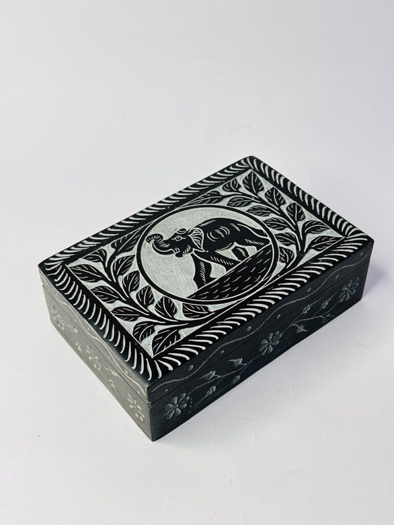 Marble Soapstone  Handmade Jewelry Box Beautiful Design Black Color 6x4 Inch - image 3