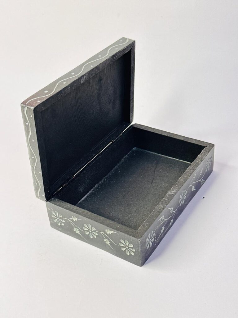 Marble Soapstone  Handmade Jewelry Box Beautiful Design Black Color 6x4 Inch - image 5