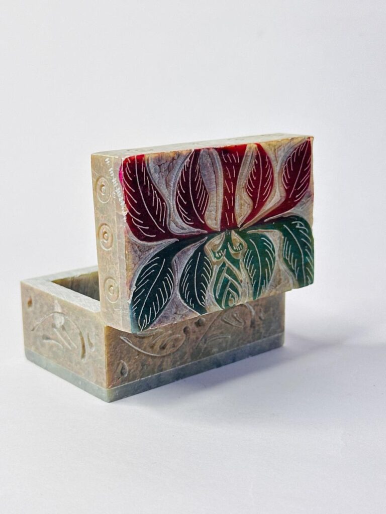 Handcrafted Marble Soapstone Leaf Pattern Jewelry Box Handmade 3x2 Inch - image 5