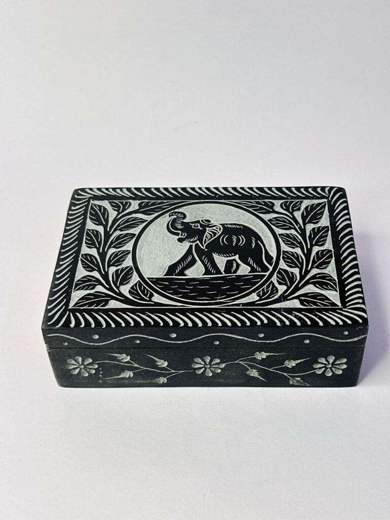 Marble Soapstone  Handmade Jewelry Box Beautiful Design Black Color 6x4 Inch - image 6