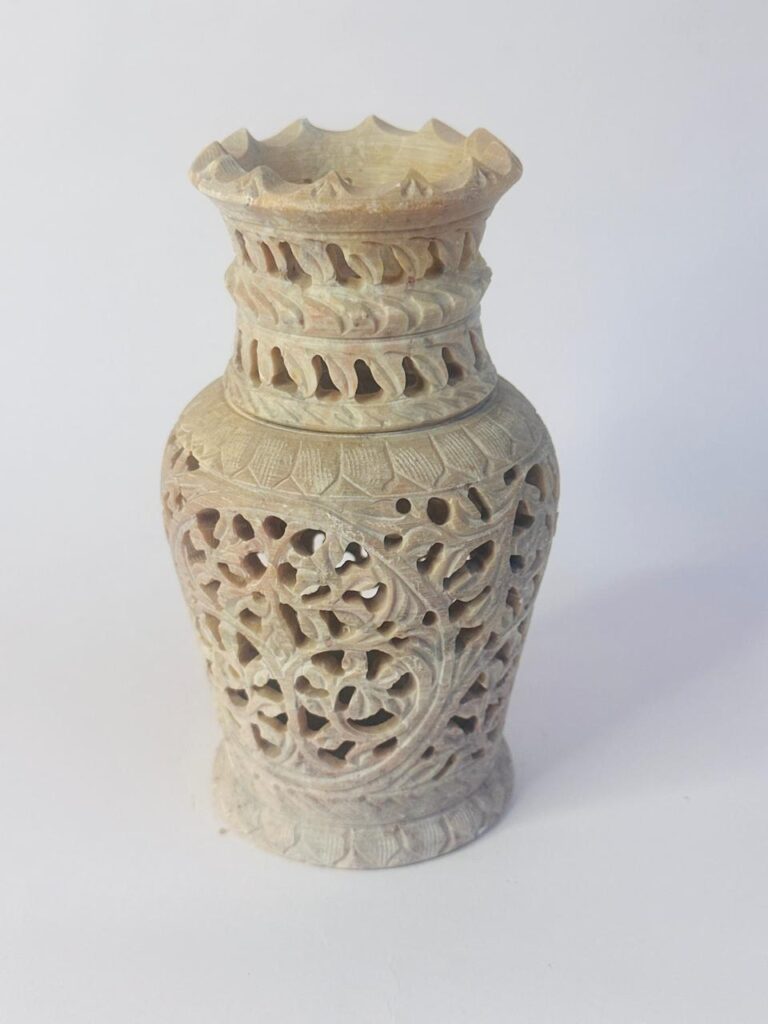 Marble Soapstone Carving Vase Flower Pot Beautiful Handcrafted Piece - image 4