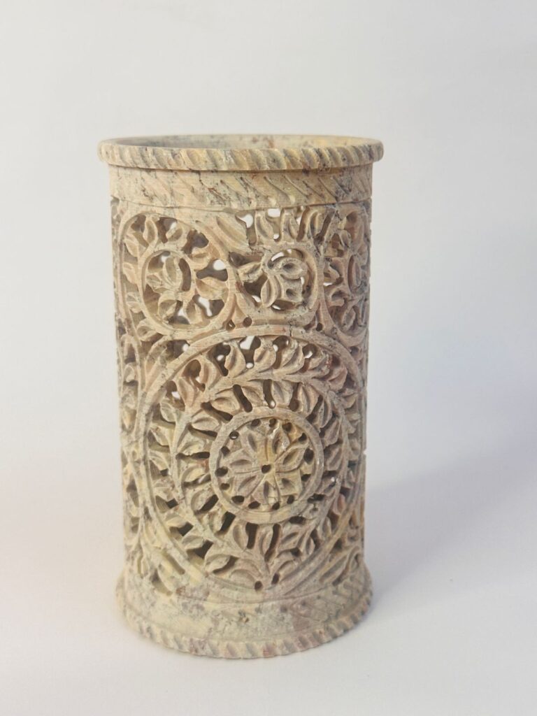 Beautiful Handcrafted Marble Flower Pot & Vase Handmade For Home Decoration - image 4